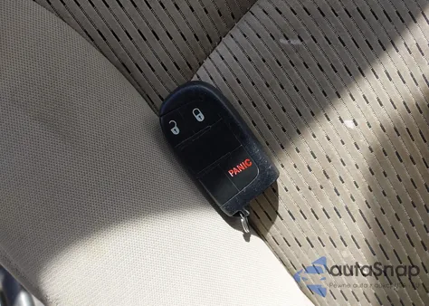 2012 Dodge Journey Sxt z USA, uszkodzony, nr VIN 3C4PDCBG4CT372642